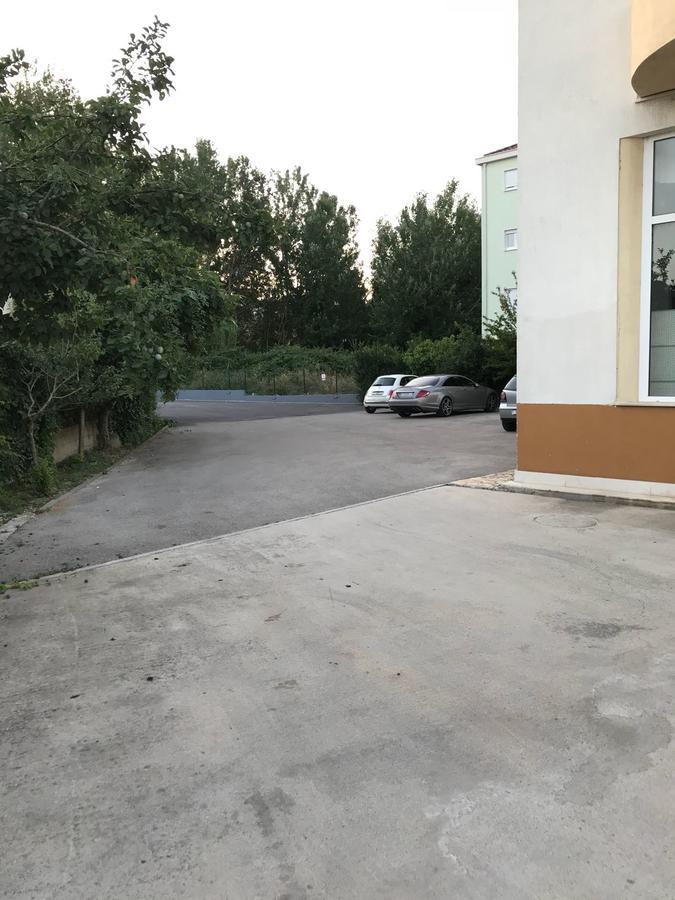 Guest House Ivo Сплит Екстериор снимка